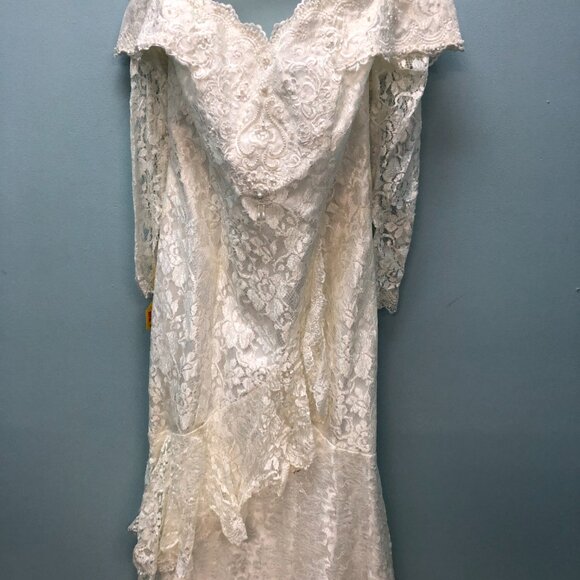 ZOMBIE Dead Corpse Bride, Halloween Wedding Dress, DAMAGED, Vintage Haunting - Picture 3 of 16